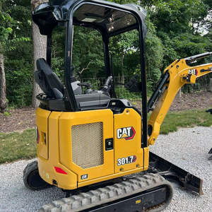 Excavadora de cadenas usada Mini CAT 301.7 CR del 2022 disponible a precios de fábrica en venta - Product Image 6