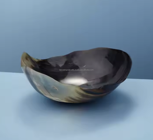 Bol à salade en corne naturelle fabriqué à la main pour une salade et une présentation alimentaires saines disponibles au meilleur prix d'Inde - Product Image 2