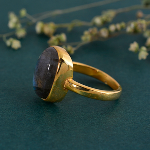Anillo de labradorita chapado en oro de 18 quilates, hecho a mano, con piedra preciosa azul brillante, maravilloso anillo para niñas y niños. - Product Image 4