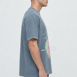 Camiseta moderna con estampado reflectante para hombre, camiseta de algodón transpirable, manga corta, moda informal, uso diario ligero - Product Image 6