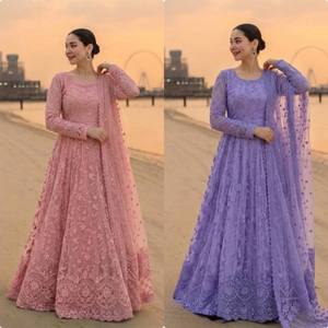 ชุดอานาร์กาลีลูกไม้สีม่วง ปักลายดอกไม้ ชุดอินเดีย-ปากีสถาน แขนยาว พร้อมผ้าคลุมไหล่ สำหรับงานปาร์ตี้และงานแต่งงาน - Product Image 2