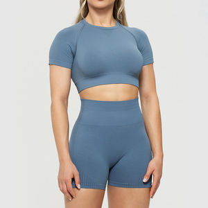 Camiseta Deportiva Corta de Manga Corta con Cuello en V para Mujer, Diseño Ajustado y Elástico, Ideal para Entrenamiento y Gimnasio, Venta al Por Mayor OEM - Product Image 2