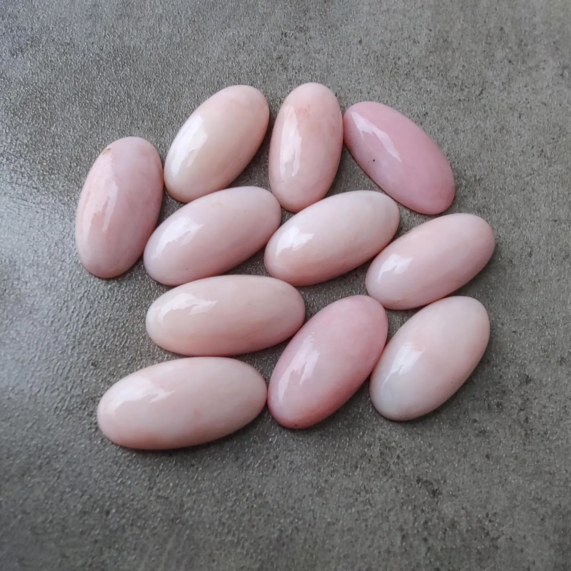 เหมือนในรูป