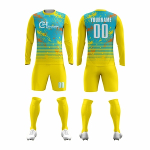 Uniformes de football personnalisables Impression par transfert thermique 100% polyester Numéros d'équipe Noms des joueurs Taille élastique Manches courtes Unisexe - Product Image 3