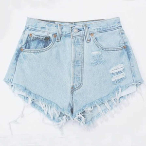 Shorts en jean bleu clair pour homme, taille haute, déchirés, ourlet effiloché, fermeture boutonnée, style décontracté, 100 % coton tissé, haute qualité - Product Image 1