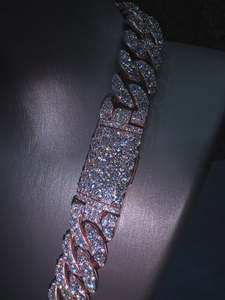 สร้อยคอแบบ Cuban Link ชุบทองคำสีกุหลาบ ประดับเพชร Moissanite VVS รับรองโดย IGI สำหรับทุกเพศ กำลังเป็นที่นิยม ขายดีที่สุด สินค้าขายดี ฮิปฮอป หรูหรา - Product Image 2
