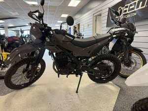 ACHETEZ MAINTENANT la nouvelle moto tout-terrain Kawasaki KLX230 DF ABS 2026, 250cc, >80 km/h - Product Image 6