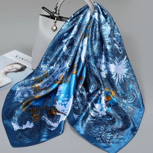 Nouveau Foulard Imprimé Tendance pour Femme, Petit Châle, Écharpe de Tête, Vente en Gros, Pas Cher, Carré 90x90, Vintage, Motif Paisley, Soyeux, Personnalisable - Product Image 6