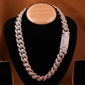 Chaîne cubaine en diamant la plus vendue pour hommes, collier à maillons étincelants style hip-hop, bijoux de rue, disponible au meilleur prix - Product Image 2