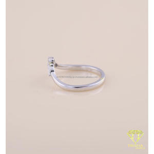 Bague de mariage en or blanc avec diamant de laboratoire, motif chevron, anneau en V incurvé, feuille marquise, empilable, bijou de promesse nuptiale, cadeau - Product Image 4