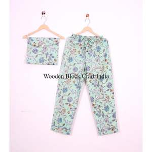 Conjunto de pijama de algodón ligero estampado a mano para mujer, tela suave y transpirable, ideal para relajarse, dormir y uso casual. - Product Image 2