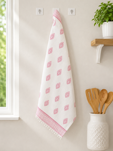 Essuie-tout de cuisine en lin imprimé |   Essuie-mains en lin à motif cachemire rose avec bordure décorative et garniture en pompons - Product Image 2