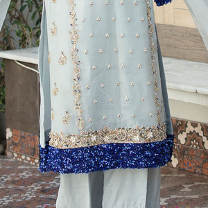 Ensemble de vêtements pour femmes en tissu lawn brodé de qualité supérieure avec dupatta, élégant et luxueux - Product Image 6