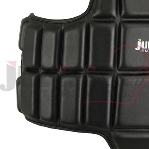 เกราะซ้อมมวยเตะมวยป้องกันร่างกายหนัง PU โลโก้พิเศษออกแบบได้ตามที่ต้องการ - Product Image 3