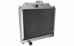 Radiador para Tractor JD RE212667, Compatible con Sistemas de Refrigeración de Motores de Uso Pesado, Repuesto Duradero para Maquinaria Agrícola, Compatible con OEM - Product Image 2