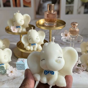 Bougie décorative personnalisée de luxe pour cadeau d'anniversaire, bougie éléphant bébé, boîte mignonne disponible, étiquette personnalisée - Product Image 1