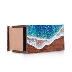 Urna Conmemorativa de Resina Oceánica y Madera de Palisandro Hecha a Mano - Product Image 4