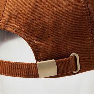 Gorra de béisbol marrón óxido lisa, estilo casual y moderno para mujer, de algodón, ajuste personalizado, tendencia para caballeros. - Product Image 6