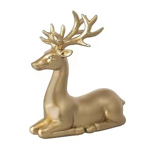 Décoration de Noël en métal faite à la main en forme de renne pour un intérieur festif - Product Image 3