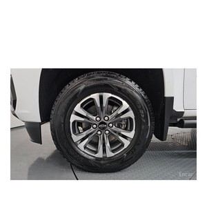 Chevrolet (GM Daewoo) Colorado 3.6 Z71-X 4WD 2022 avec boîte de vitesses automatique, émissions Euro V, sièges en cuir, caméra de recul, 15 165 km - Product Image 5