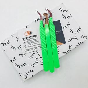 Pince à cils durable en acier inoxydable japonais pointe Plasma pince à épiler Logo gravé personnalisé - Product Image 4