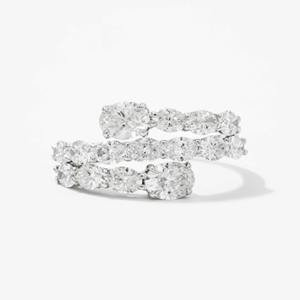 Elegante Anillo de Compromiso de Oro Blanco de 14K con Diamante Cultivado en Laboratorio de Corte Brillante Redondo de 2.35 Ct, F VS1, Tres Hileras, Certificado IGI, para Mujer - Product Image 1