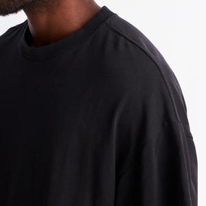 T-shirts Boxy Homme 100% Coton Personnalisés, Délavés à l'Acide, Effet Déchiré, Style Hip Hop, Épaules Tombantes, Coupe Oversize Courte, Impression Numérique DTG - Product Image 3