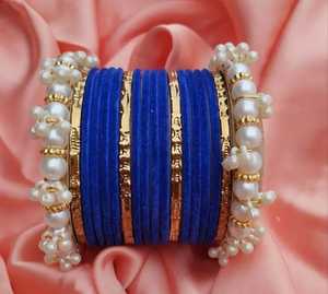 Ensemble de bracelets en or avec perles blanches, bijoux élégants pour femmes, bracelets empilables, accessoire de mode - Product Image 6