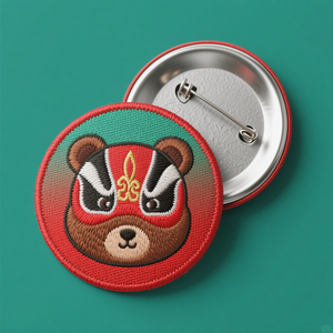 Écusson tissé personnalisé avec logo, détails de haute précision, badge au toucher doux pour vêtements - Product Image 4