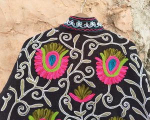 Chaqueta Corta 2026 para Mujer, Estilo Bohemio, Boho, Gitano, para Primavera, Festival, Regalo Especial, Atractiva y de Alta Calidad, Bordada a Mano con Diseño Suzani - Product Image 4