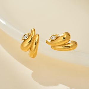 Pendientes Vintage de Diamantes Redondos con Corte Brillante Chapados en Oro, Estilo Curvo de Moda Unisex para Bodas, Fiestas y Uso Diario - Product Image 3