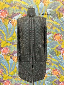 Traje Sherwani para Niños, Mezcla de Seda, Completamente Adornado, Cuello Mandarín, Cristales Extra Pesados, Piedras de Resina, Atuendo Étnico para Fiestas - Product Image 1