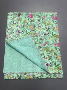 Handmade Floral <b>Quilt</b> Green Cotton Print Bohemian Style All-Season Home Hotel Use Reversible Washable Eco-Friendly <b>Double</b> Bed - Product Image 4
