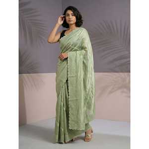 ผ้าไหมราสเบอร์รี่สีชมพูอ่อนน้ำหนักเบาสำหรับงานเทศกาล พร้อมงานปักเลเฮริยาบนผ้าไหมและขอบประดับเลื่อม รวมเสื้อคลุม - Product Image 4