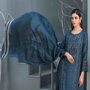 "Winter Party Wear Trois pièces Viscose Punjabi Costumes pour Eid par Tawakkal Vol BELHA" - Product Image 3