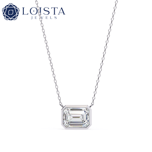 Collier pendentif personnalisable en or blanc 14 carats avec diamant taillé en forme de diamant, certifié VVS, provenant de laboratoire - Product Image 1
