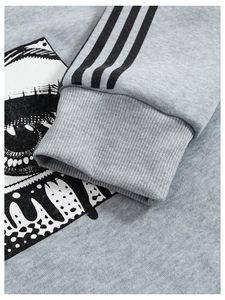 New Custom Men's Pullover Sweatshirt Jogger <b>Set</b> Solid <b>Colour</b> Pullover Hoodie Stacked Flared Casual Winter Style Customized Logo - Product Image 5