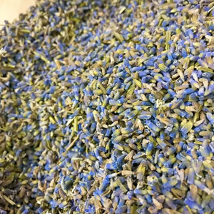 Flor de lavanda seca de Vietnam, material de flor de lavanda premium, ideal para productos aromáticos y decoración del hogar. - Product Image 1