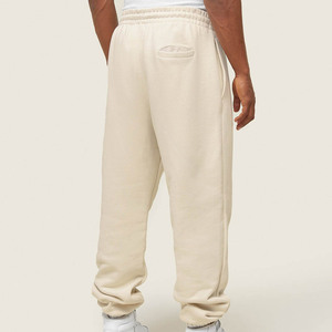 Jogging décontracté pour hommes en toile premium, coupe oversize, léger et respirant, avec poches latérales, personnalisable avec logo, vente en gros - Product Image 3