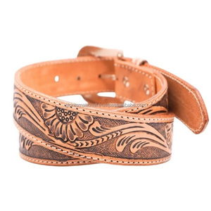 Cinturón de Cuero Occidental de Lujo con Acabado en Color Bronce, Tallado a Mano con Patrón de Hojas de Vaquero y Hebilla de Latón con Diseño Floral - Product Image 1