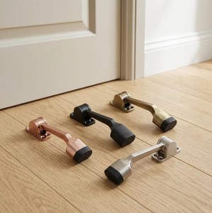 Plaque de cache-serrure décorative en laiton de qualité supérieure pour trou de serrure de porte, accessoire de poignée de porte moderne en acier inoxydable graphite avec vis - Product Image 1
