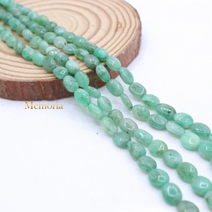 Prix de gros Pierres précieuses en émeraude naturelle faites à la main, non montées, certifiées GIA, 2 couches, 117 carats, non traitées thermiquement, pour collier vert - Product Image 4