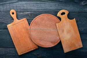 Bloque de cortar de madera rústica perfecto para cortar en cubitos y servir - Product Image 2