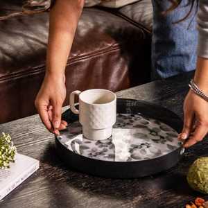 Plateau de présentation en résine de luxe avec motif floral pour un rangement décoratif et une organisation élégante - Product Image 1