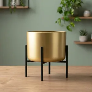 Pot de fleurs décoratif moderne en métal doré fait main avec support noir pour plantes d'intérieur, salon, bureau, chambre - Product Image 5