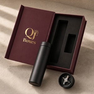 Boîte cadeau rigide magnétique personnalisée pour ensemble de bouteille d'eau, de gobelet de fitness et de mixeur avec insert en mousse - Product Image 2