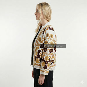 Vêtement d'hiver en velours brodé artisanal, esthétique bohème, respirant, écologique, en coton, pour femmes, motif floral de luxe - Product Image 2