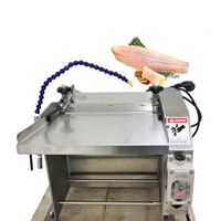 Machine à peler la peau de tilapia, machine à éviscérer le poisson skate