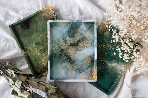 ถาดเรซิ่นทำมือ: ลายหินอ่อน แต่งขอบทอง - Product Image 6
