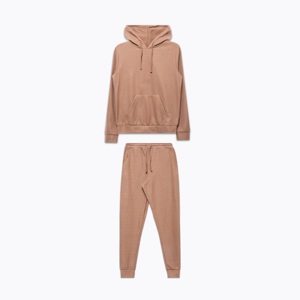 Fabricant de survêtements et de tenues de sport pour hommes et femmes, vente en gros, personnalisables, abordables, y compris les modèles pour équipes sportives, disponibles en XXL pour hommes, avec personnalisation en quantité. - Product Image 3